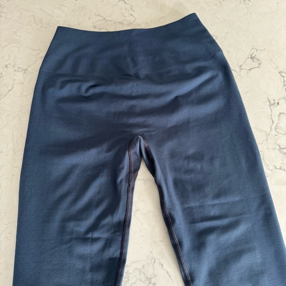 Amplify Legging - Whale Blue - Picture 8 of 9